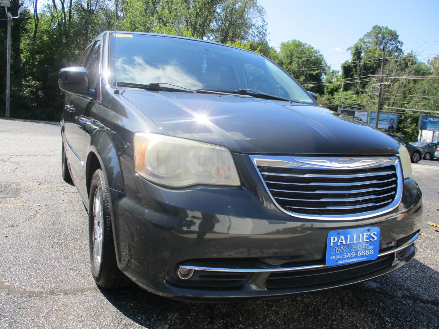 2012 BLACK Chrysler Town & Country Touring (2C4RC1BG0CR) with an 3.6L V6 DOHC 24V engine, 6-Speed Automatic transmission, located at 540a Delsea Drive, Sewell, NJ, 08080, (856) 589-6888, 39.752560, -75.111206 - Photo#10