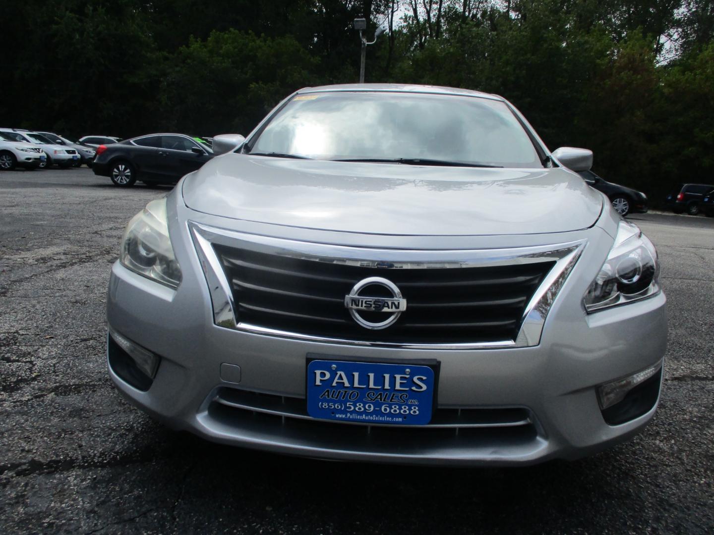 2013 Nissan Altima 2.5 S (1N4AL3AP8DC) with an 2.5L L4 DOHC 16V engine, located at 540a Delsea Drive, Sewell, NJ, 08080, (856) 589-6888, 39.752560, -75.111206 - Photo#11