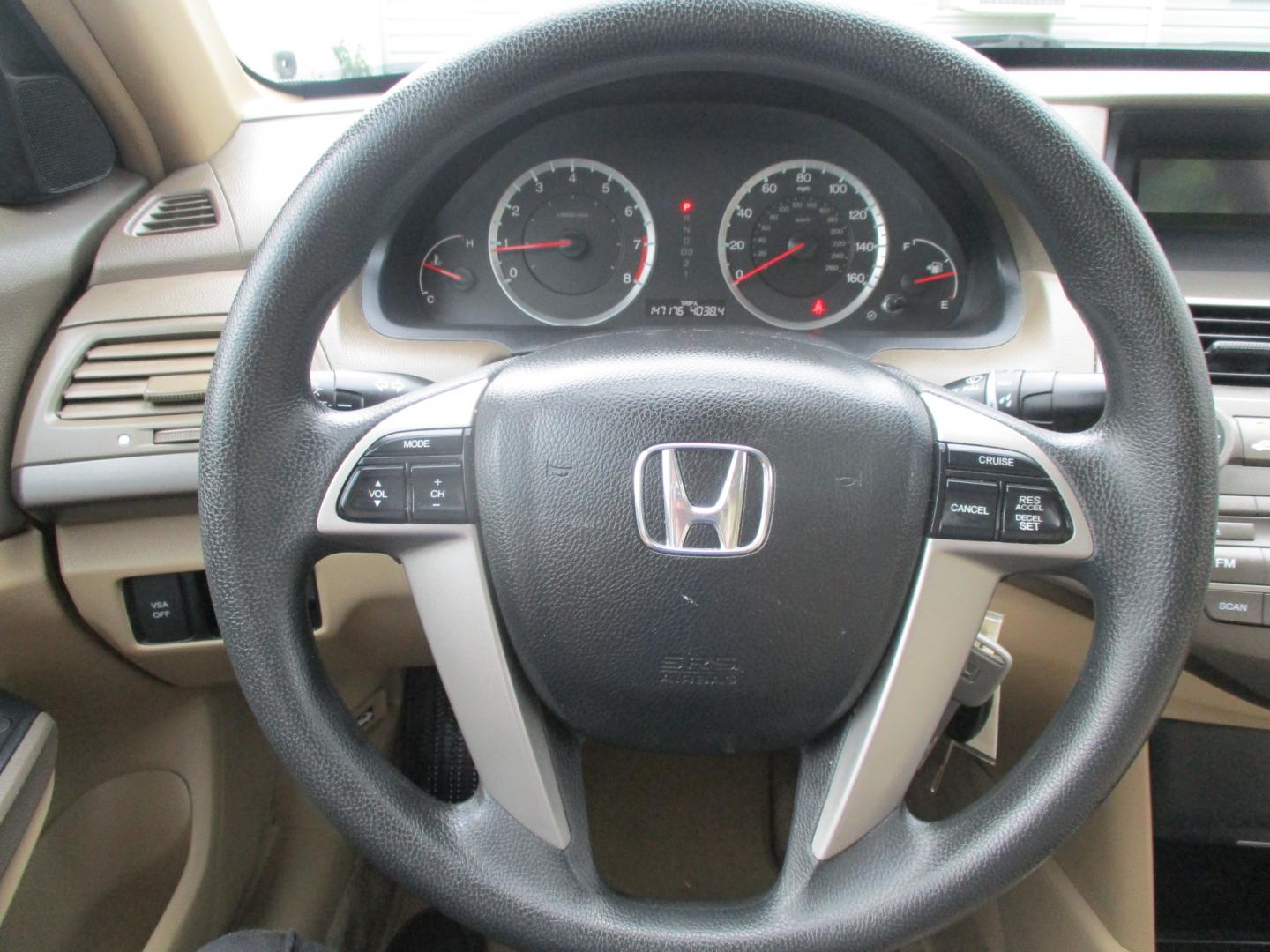 2009 Honda Accord LX-P Sedan AT (1HGCP26489A) with an 2.4L L4 DOHC 16V engine, 5-Speed Automatic transmission, located at 540a Delsea Drive, Sewell, NJ, 08080, (856) 589-6888, 39.752560, -75.111206 - Photo#15