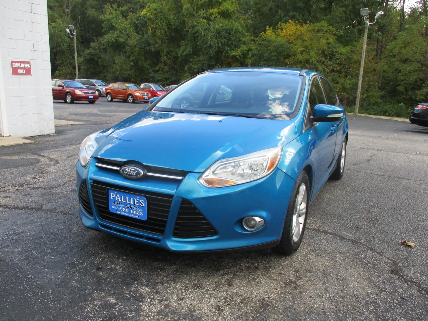 2012 Ford Focus SE (1FAHP3K26CL) with an 2.0L L4 DOHC 16V engine, located at 540a Delsea Drive, Sewell, NJ, 08080, (856) 589-6888, 39.752560, -75.111206 - Photo#0