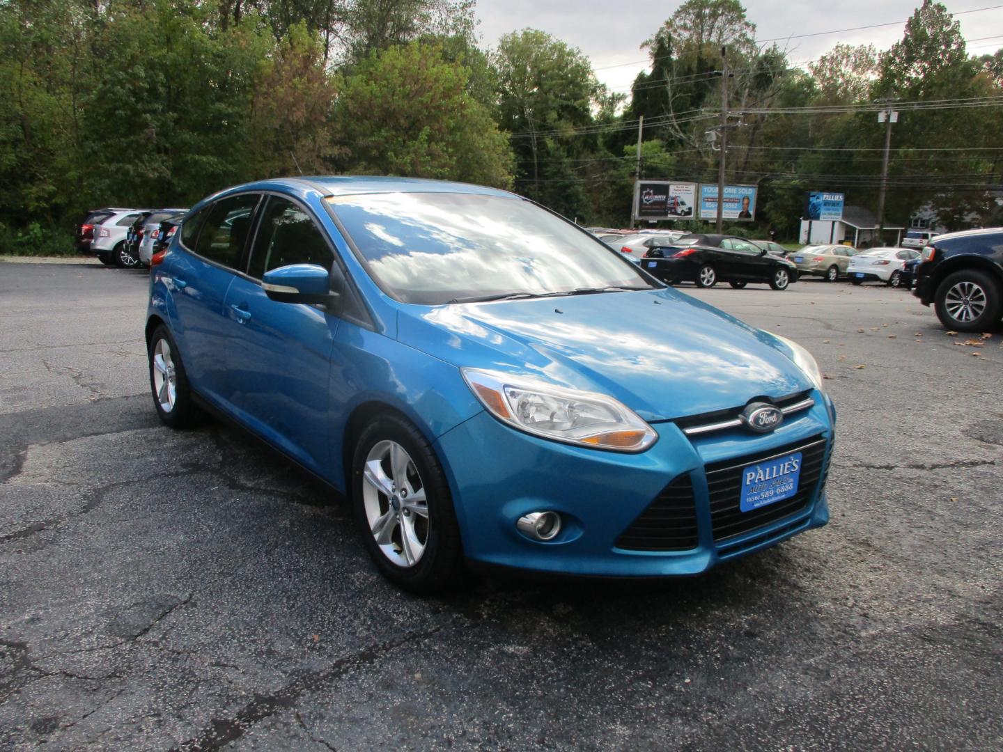 2012 Ford Focus SE (1FAHP3K26CL) with an 2.0L L4 DOHC 16V engine, located at 540a Delsea Drive, Sewell, NJ, 08080, (856) 589-6888, 39.752560, -75.111206 - Photo#10