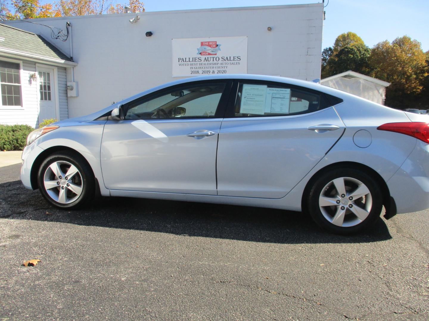 2012 Hyundai Elantra GLS A/T (KMHDH4AE2CU) with an 1.8L L4 DOHC 16V engine, 6-Speed Automatic transmission, located at 540a Delsea Drive, Sewell, NJ, 08080, (856) 589-6888, 39.752560, -75.111206 - Photo#2