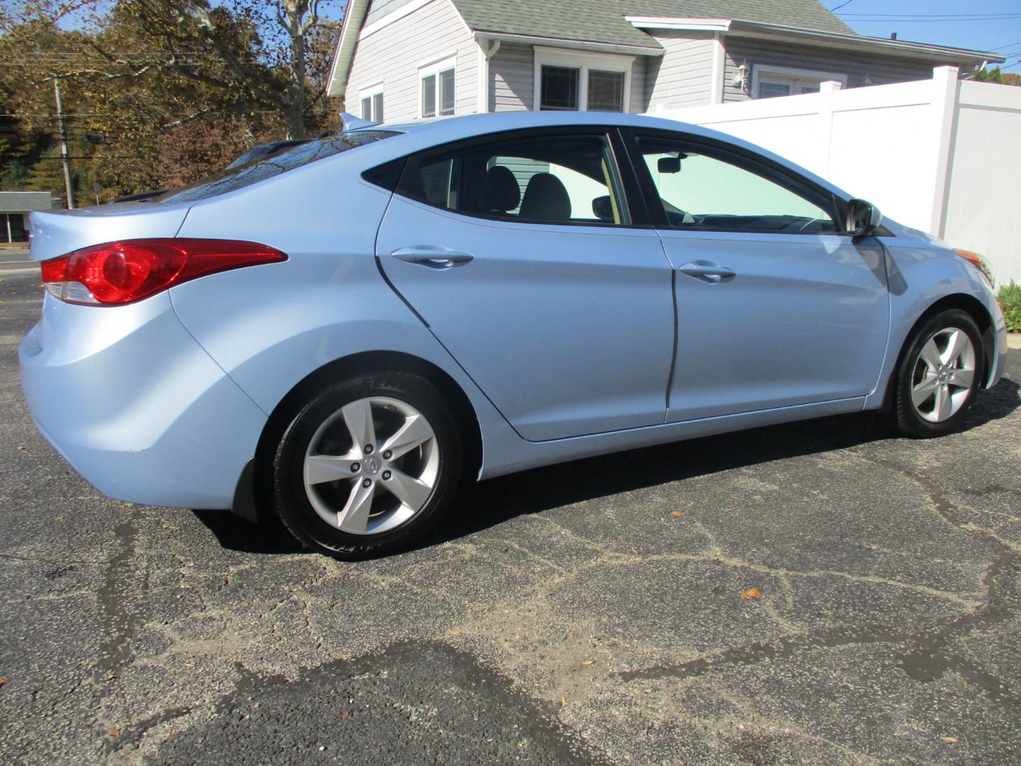 2012 Hyundai Elantra GLS A/T (KMHDH4AE2CU) with an 1.8L L4 DOHC 16V engine, 6-Speed Automatic transmission, located at 540a Delsea Drive, Sewell, NJ, 08080, (856) 589-6888, 39.752560, -75.111206 - Photo#7