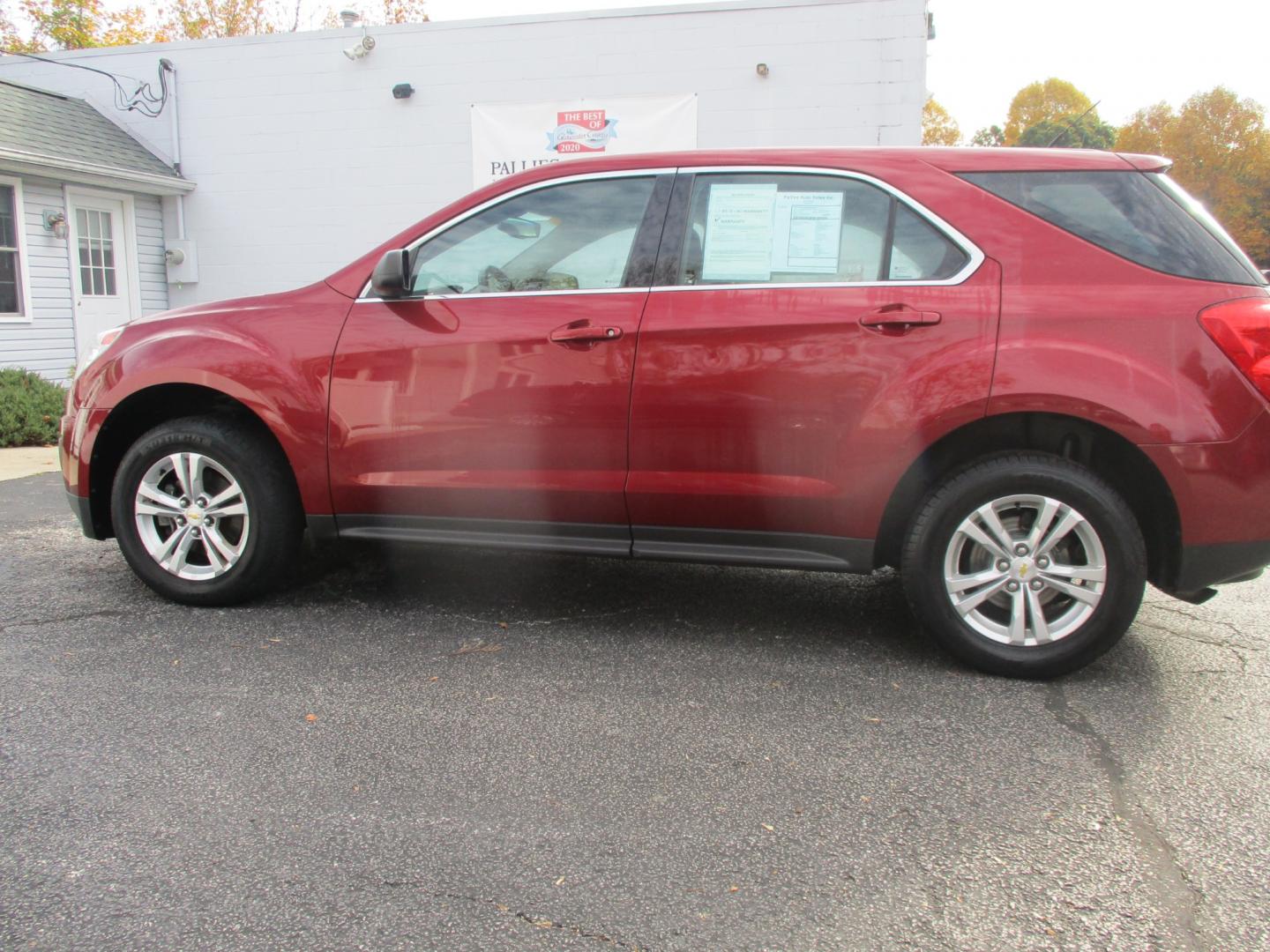 2010 Chevrolet Equinox LS FWD (2CNALBEW7A6) with an 2.4L L4 DOHC 16V engine, 6-Speed Automatic transmission, located at 540a Delsea Drive, Sewell, NJ, 08080, (856) 589-6888, 39.752560, -75.111206 - Photo#2