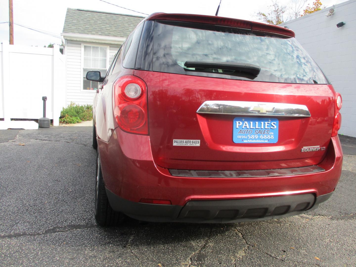 2010 Chevrolet Equinox LS FWD (2CNALBEW7A6) with an 2.4L L4 DOHC 16V engine, 6-Speed Automatic transmission, located at 540a Delsea Drive, Sewell, NJ, 08080, (856) 589-6888, 39.752560, -75.111206 - Photo#4