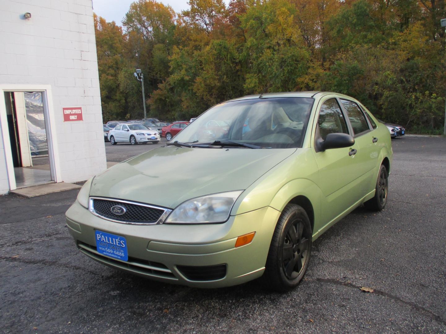 2007 Ford Focus ZX4 S (1FAHP34N17W) with an 2.0L L4 DOHC 16V engine, AUTOMATIC transmission, located at 540a Delsea Drive, Sewell, NJ, 08080, (856) 589-6888, 39.752560, -75.111206 - Photo#0