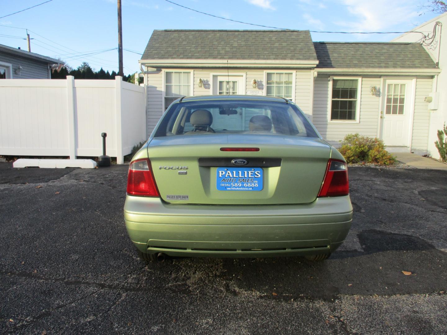 2007 Ford Focus ZX4 S (1FAHP34N17W) with an 2.0L L4 DOHC 16V engine, AUTOMATIC transmission, located at 540a Delsea Drive, Sewell, NJ, 08080, (856) 589-6888, 39.752560, -75.111206 - Photo#6