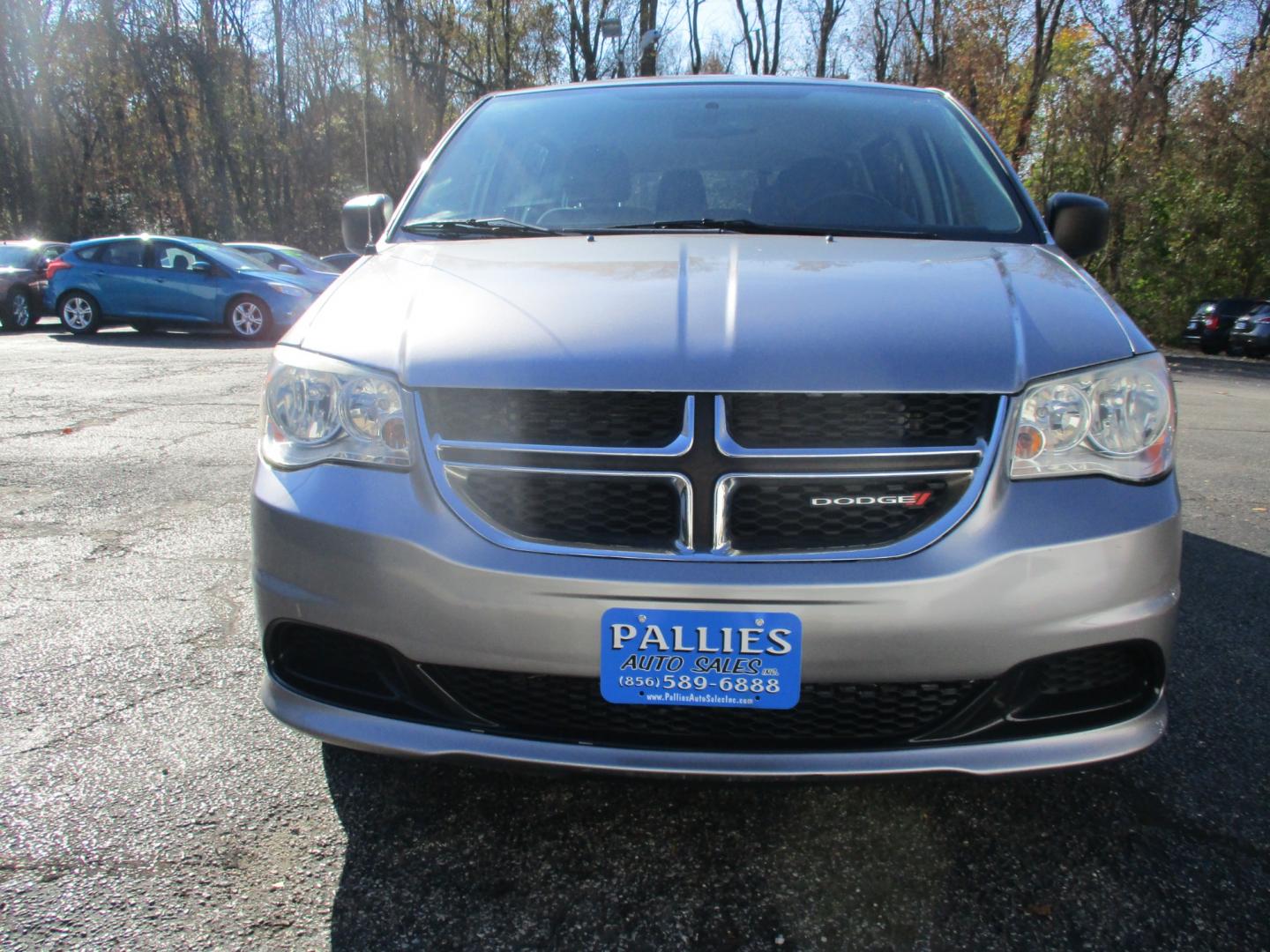 2014 Dodge Grand Caravan SE (2C4RDGBG6ER) with an 3.6L V6 DOHC 24V engine, 6-Speed Automatic transmission, located at 540a Delsea Drive, Sewell, NJ, 08080, (856) 589-6888, 39.752560, -75.111206 - Photo#9