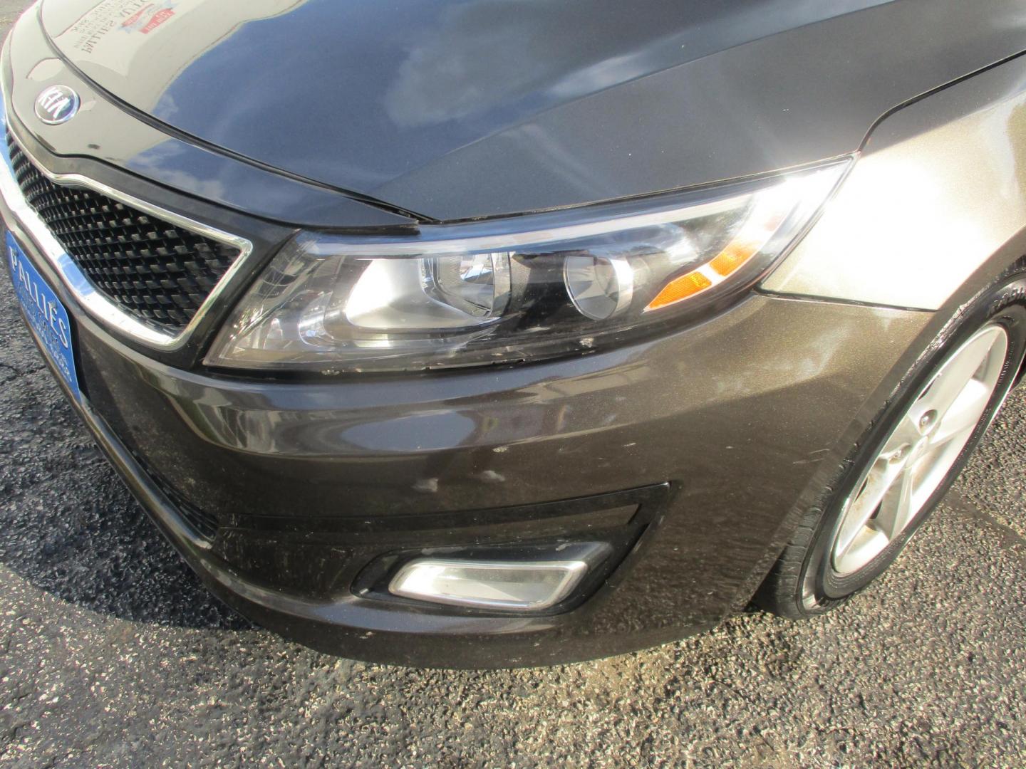 2015 BRONZE Kia Optima LX (5XXGM4A74FG) with an 2.4L L4 DOHC 16V engine, 6-Speed Automatic transmission, located at 540a Delsea Drive, Sewell, NJ, 08080, (856) 589-6888, 39.752560, -75.111206 - Photo#2