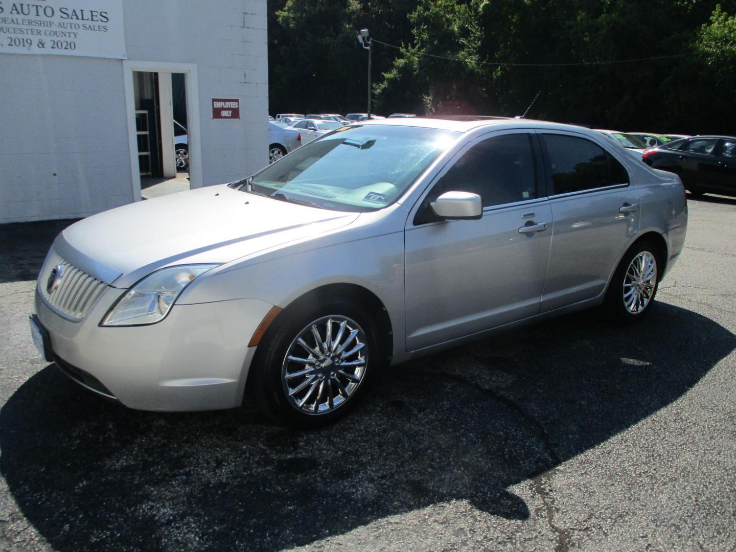 2010 SILVER Mercury Milan (3MEHM0HA9AR) , AUTOMATIC transmission, located at 540a Delsea Drive, Sewell, NJ, 08080, (856) 589-6888, 39.752560, -75.111206 - Photo#0