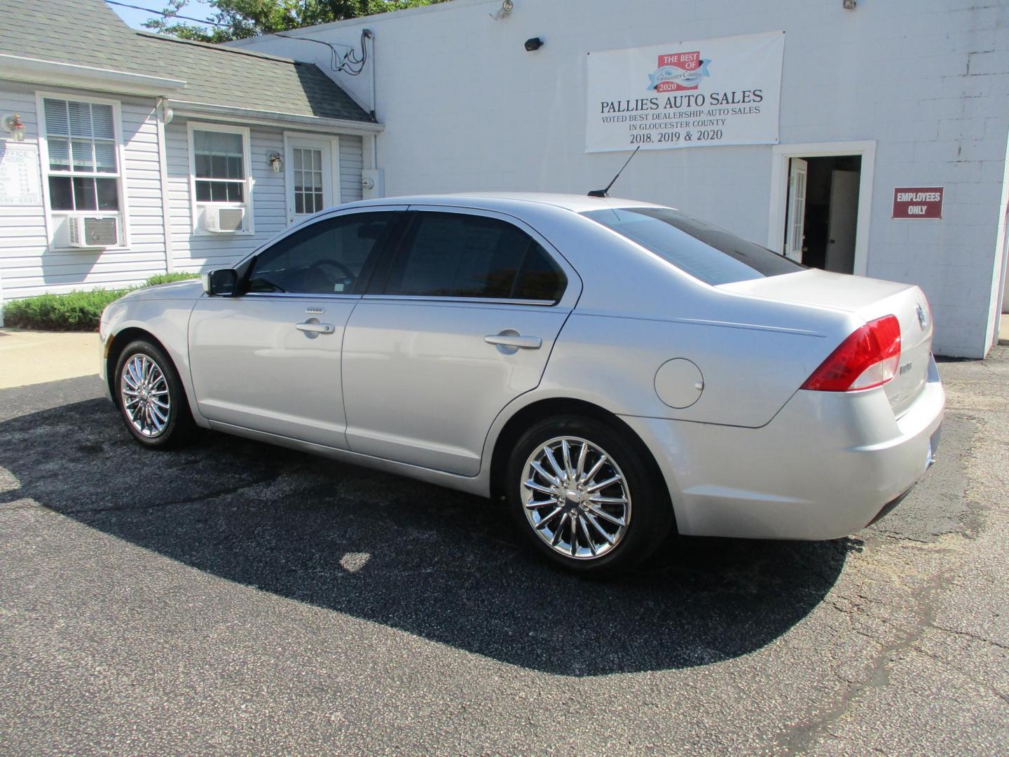 2010 SILVER Mercury Milan (3MEHM0HA9AR) , AUTOMATIC transmission, located at 540a Delsea Drive, Sewell, NJ, 08080, (856) 589-6888, 39.752560, -75.111206 - Photo#6