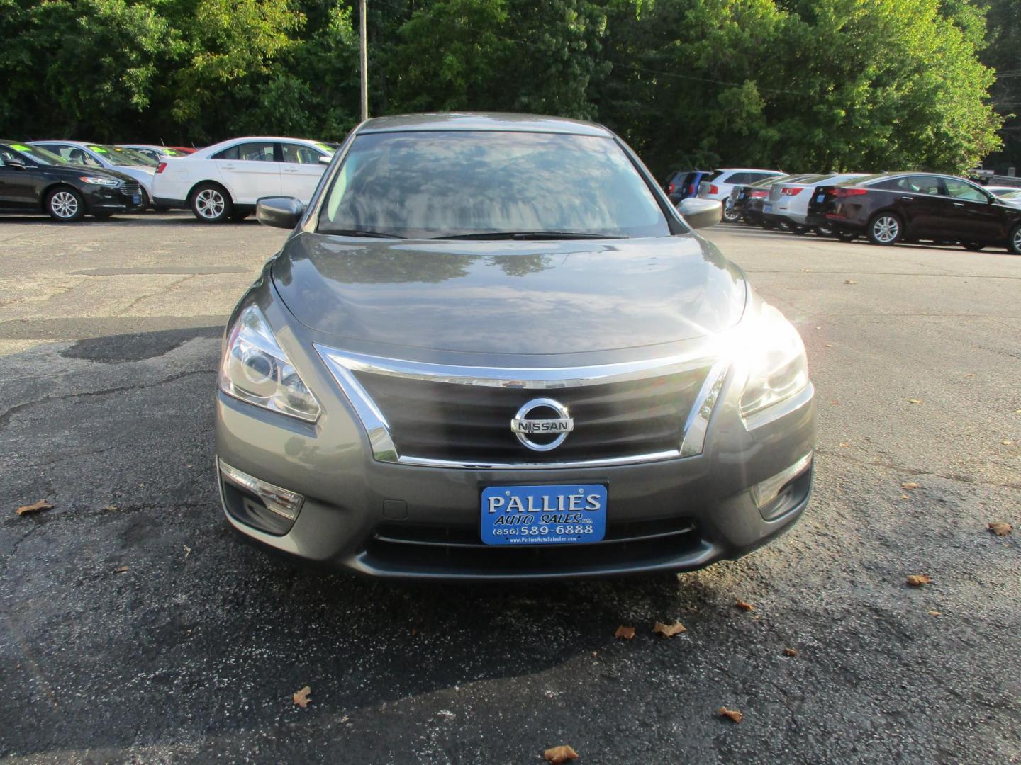 2015 GRAY Nissan Altima 2.5 S (1N4AL3APXFC) with an 2.5L L4 DOHC 16V engine, Continuously Variable Transmission transmission, located at 540a Delsea Drive, Sewell, NJ, 08080, (856) 589-6888, 39.752560, -75.111206 - Photo#10