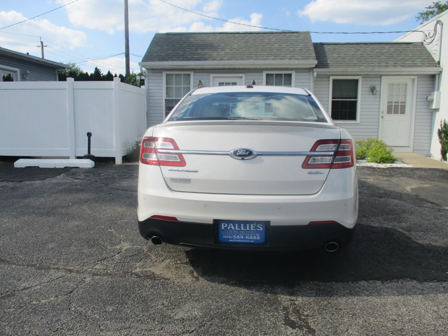 2015 WHITE Ford Taurus (1FAHP2E84FG) , AUTOMATIC transmission, located at 540a Delsea Drive, Sewell, NJ, 08080, (856) 589-6888, 39.752560, -75.111206 - Photo#6