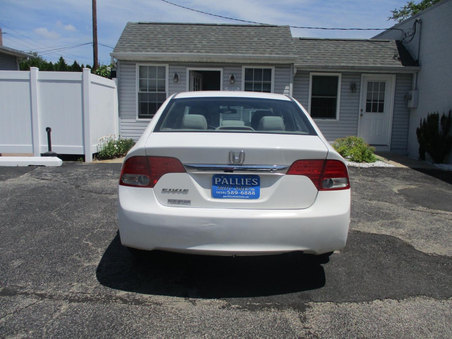 2011 WHITE Honda Civic (2HGFA1F59BH) , located at 540a Delsea Drive, Sewell, NJ, 08080, (856) 589-6888, 39.752560, -75.111206 - Photo#2