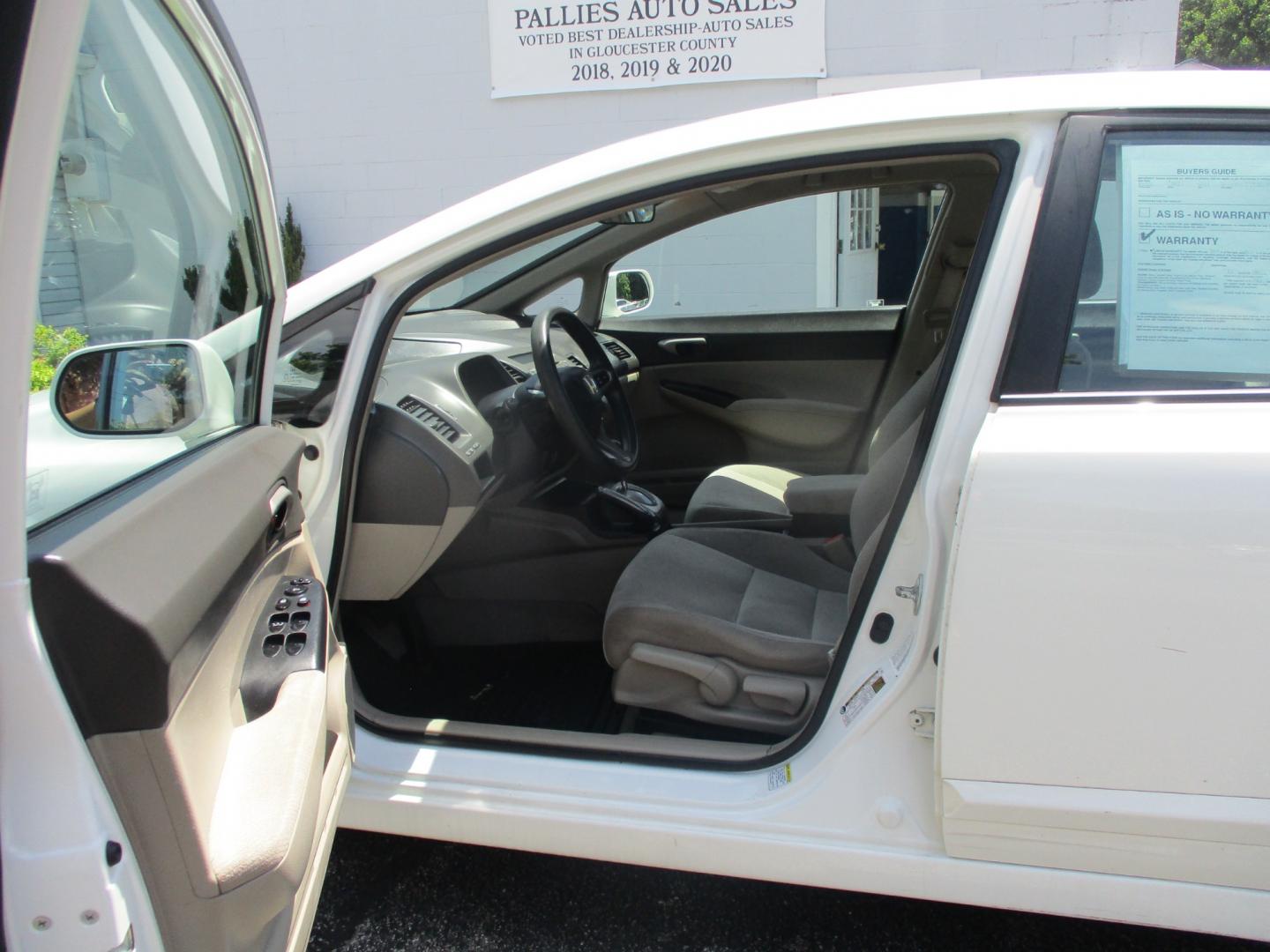 2011 WHITE Honda Civic (2HGFA1F59BH) , located at 540a Delsea Drive, Sewell, NJ, 08080, (856) 589-6888, 39.752560, -75.111206 - Photo#15