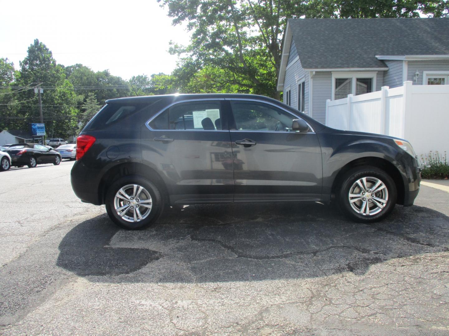 2013 BLACK Chevrolet Equinox (2GNALBEK3D6) , AUTOMATIC transmission, located at 540a Delsea Drive, Sewell, NJ, 08080, (856) 589-6888, 39.752560, -75.111206 - Photo#3