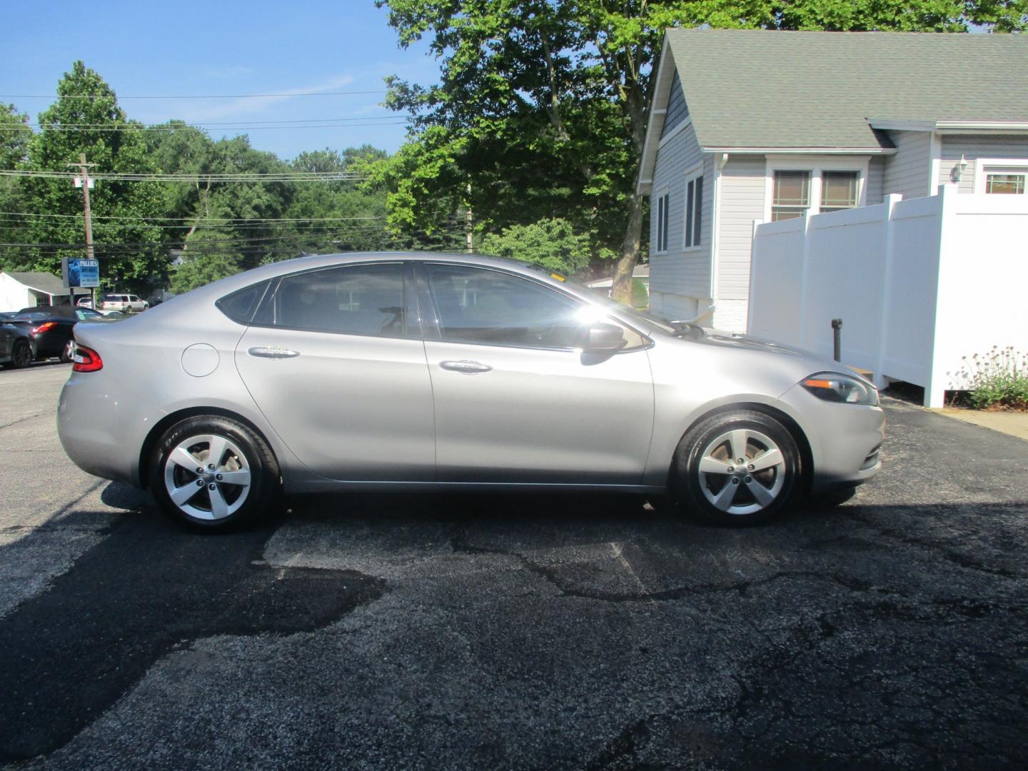 2015 SILVER Dodge Dart SXT (1C3CDFBB3FD) with an 2.4L L4 DOHC 16V engine, AUTOMATIC transmission, located at 540a Delsea Drive, Sewell, NJ, 08080, (856) 589-6888, 39.752560, -75.111206 - Photo#8