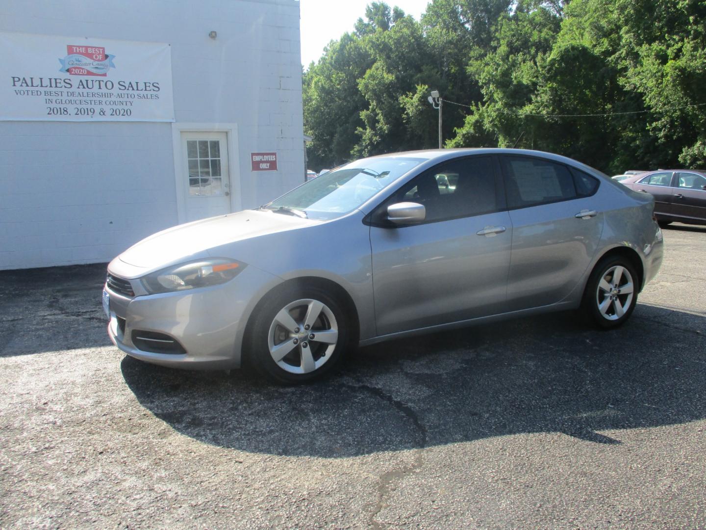 2015 SILVER Dodge Dart SXT (1C3CDFBB3FD) with an 2.4L L4 DOHC 16V engine, AUTOMATIC transmission, located at 540a Delsea Drive, Sewell, NJ, 08080, (856) 589-6888, 39.752560, -75.111206 - Photo#1