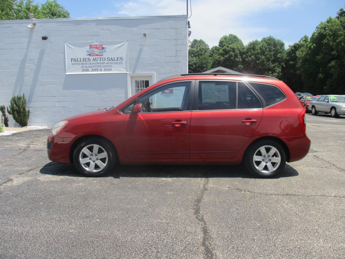 2008 RED Kia Rondo (KNAFG526187) , located at 540a Delsea Drive, Sewell, NJ, 08080, (856) 589-6888, 39.752560, -75.111206 - Photo#1