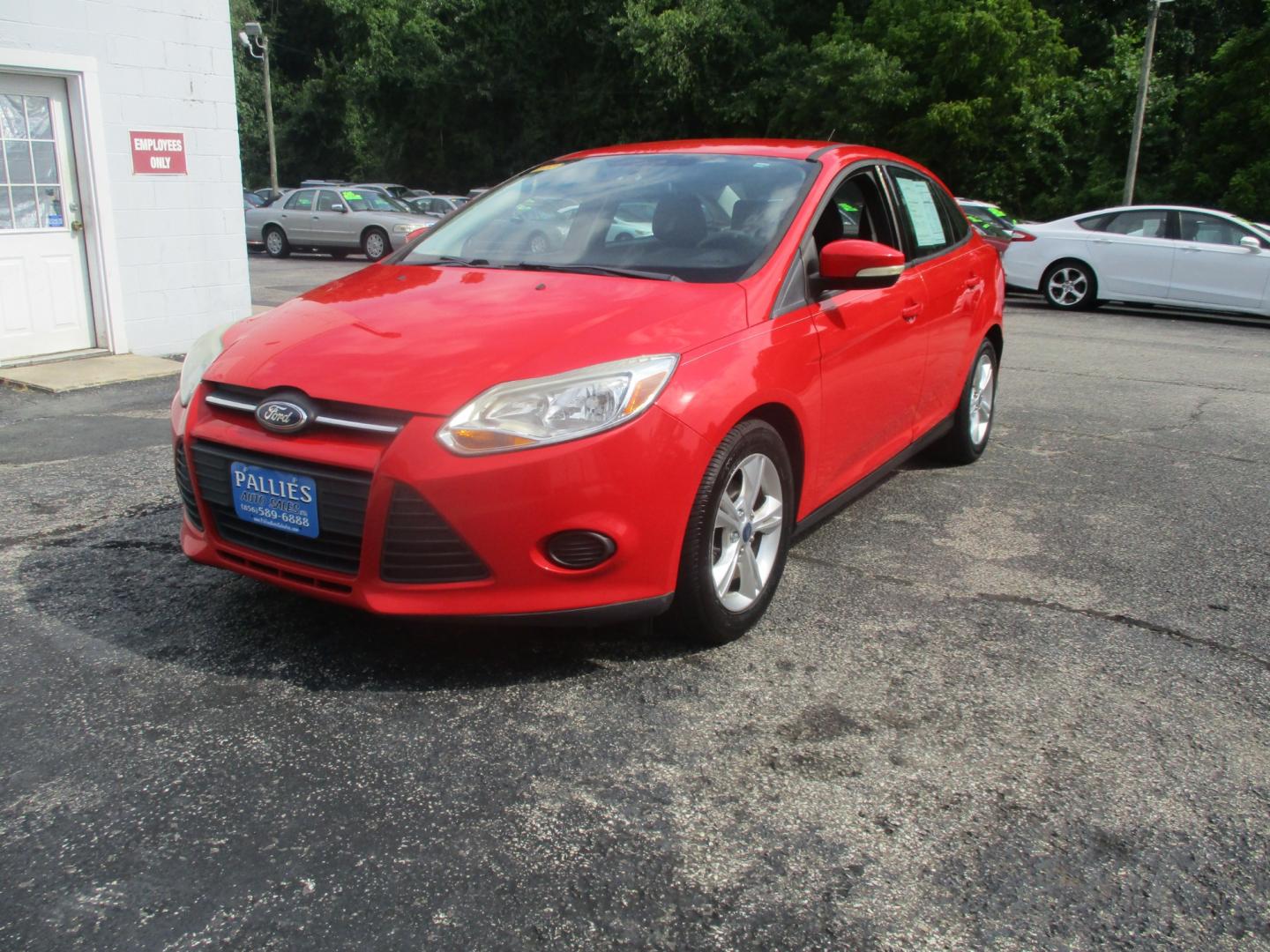 2013 RED Ford Focus (1FADP3F24DL) , AUTOMATIC transmission, located at 540a Delsea Drive, Sewell, NJ, 08080, (856) 589-6888, 39.752560, -75.111206 - Photo#0