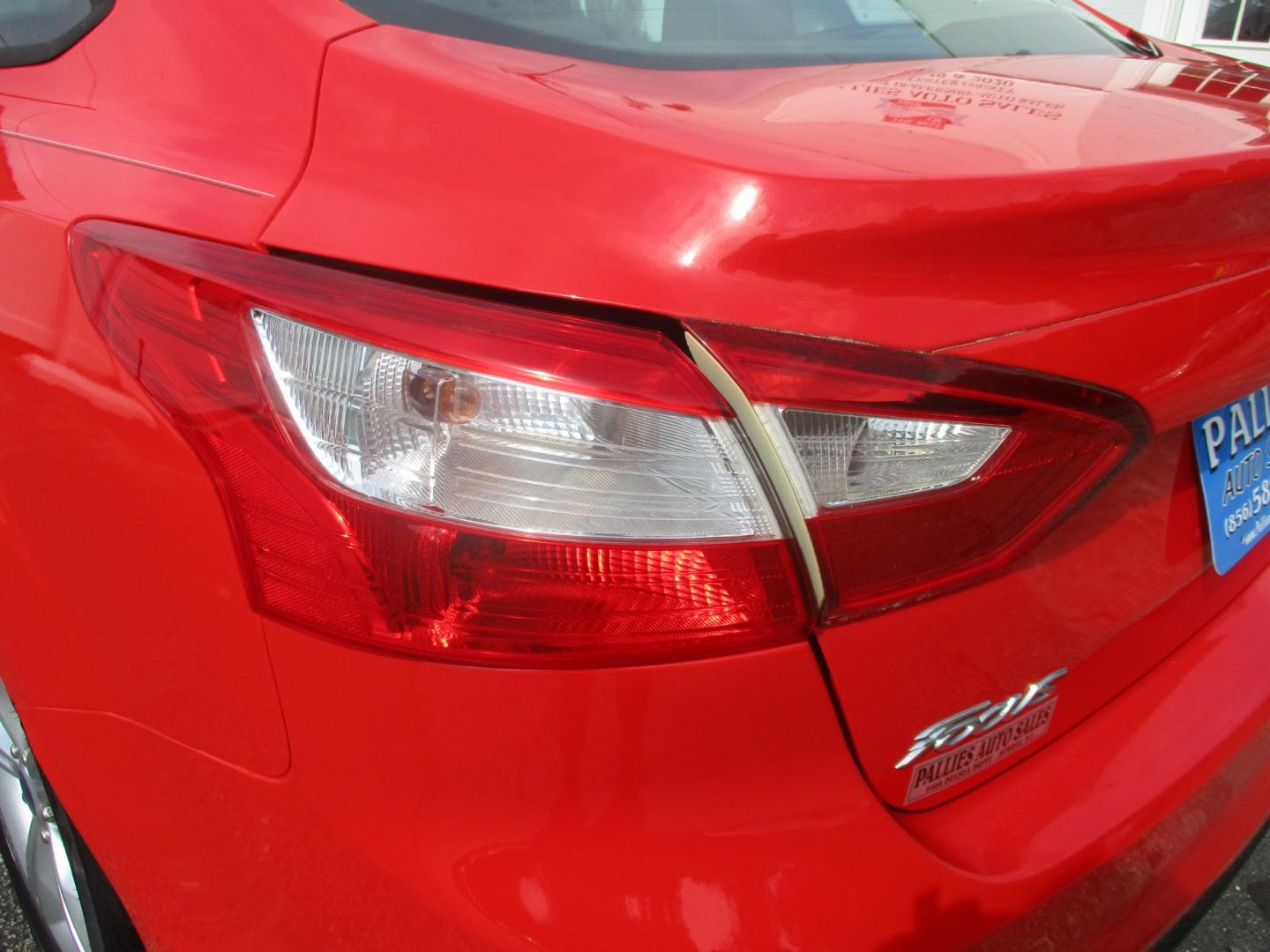 2013 RED Ford Focus (1FADP3F24DL) , AUTOMATIC transmission, located at 540a Delsea Drive, Sewell, NJ, 08080, (856) 589-6888, 39.752560, -75.111206 - Photo#2