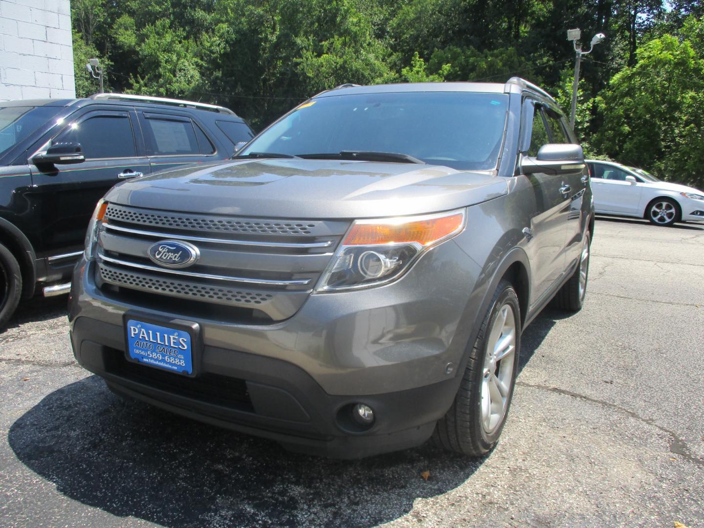 2012 GRAY Ford Explorer (1FMHK8F85CG) , AUTOMATIC transmission, located at 540a Delsea Drive, Sewell, NJ, 08080, (856) 589-6888, 39.752560, -75.111206 - Photo#0