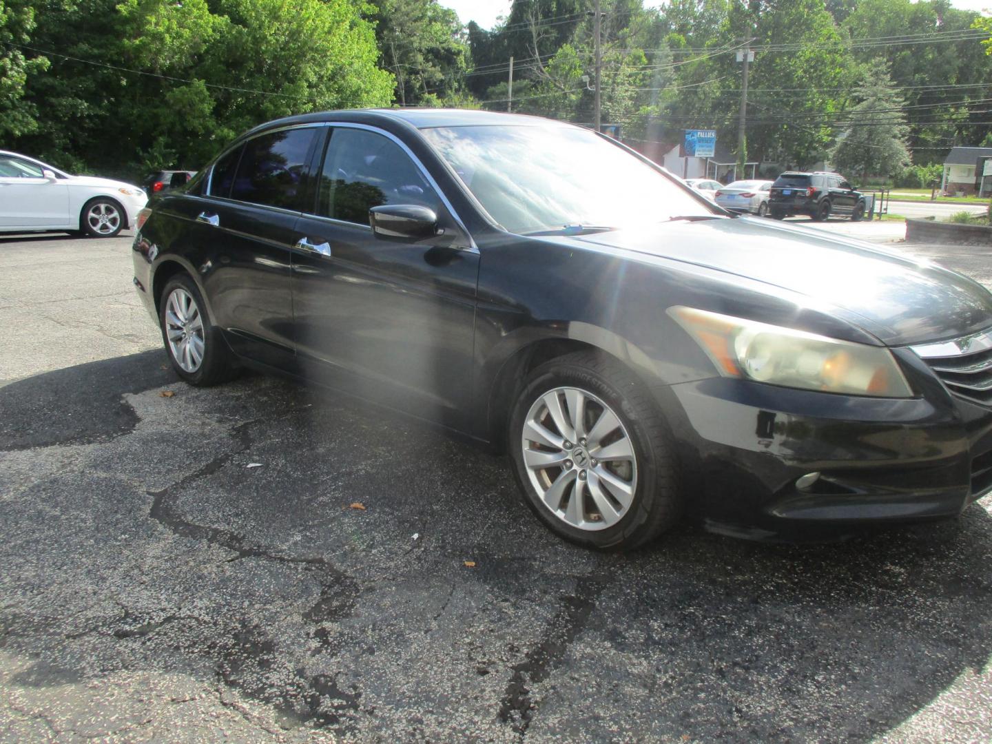 2011 BLACK Honda Accord EX-L V-6 Sedan AT (1HGCP3F83BA) with an 3.5L V6 SOHC 24V engine, 5-Speed Automatic transmission, located at 540a Delsea Drive, Sewell, NJ, 08080, (856) 589-6888, 39.752560, -75.111206 - Photo#6