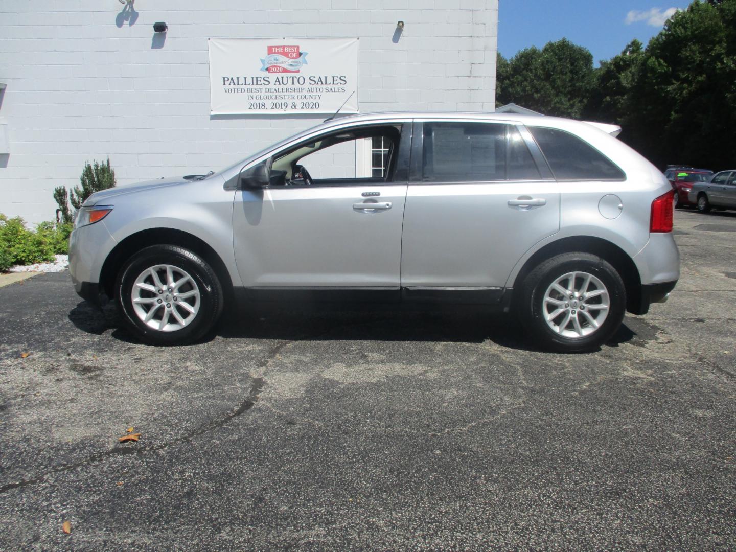 2013 SILVER Ford Edge (2FMDK3GC3DB) , AUTOMATIC transmission, located at 540a Delsea Drive, Sewell, NJ, 08080, (856) 589-6888, 39.752560, -75.111206 - Photo#2