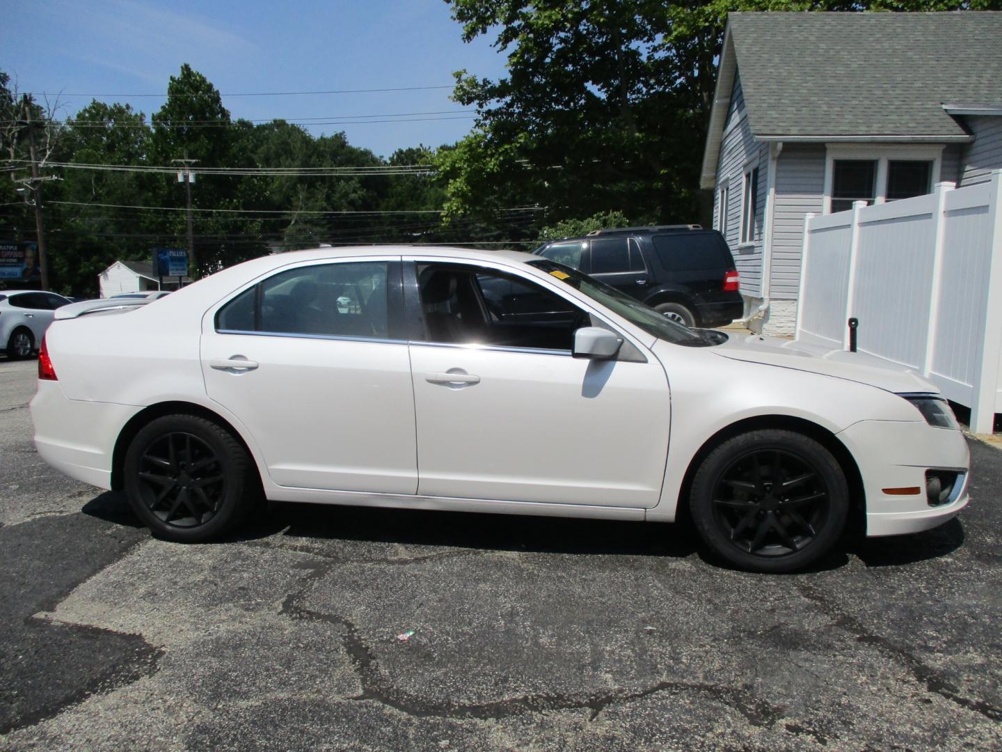 2011 Ford Fusion (3FAHP0CGXBR) , located at 540a Delsea Drive, Sewell, NJ, 08080, (856) 589-6888, 39.752560, -75.111206 - Photo#1