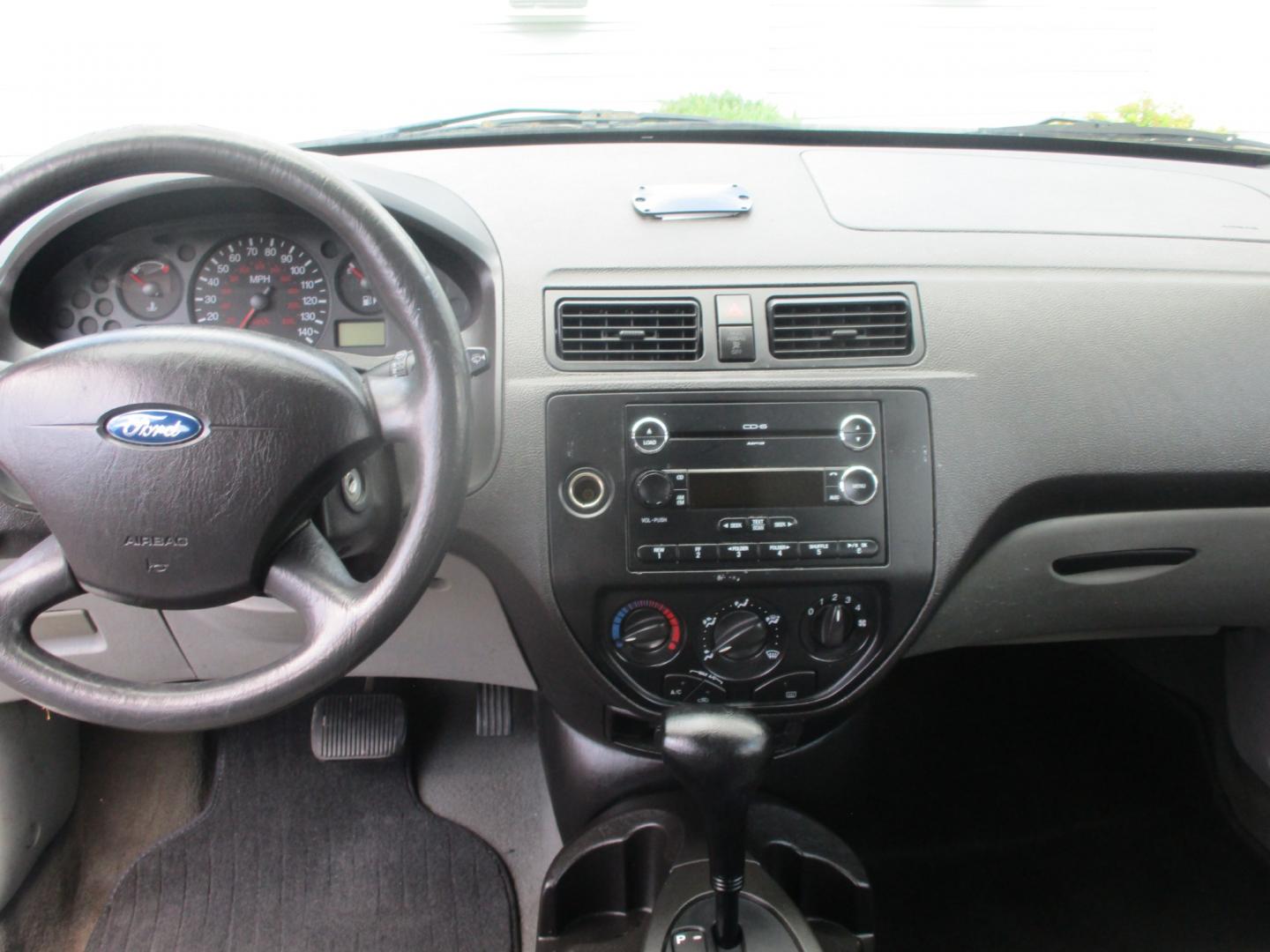 2007 Ford Focus Wagon (1FAHP36N67W) , located at 540a Delsea Drive, Sewell, NJ, 08080, (856) 589-6888, 39.752560, -75.111206 - Photo#8