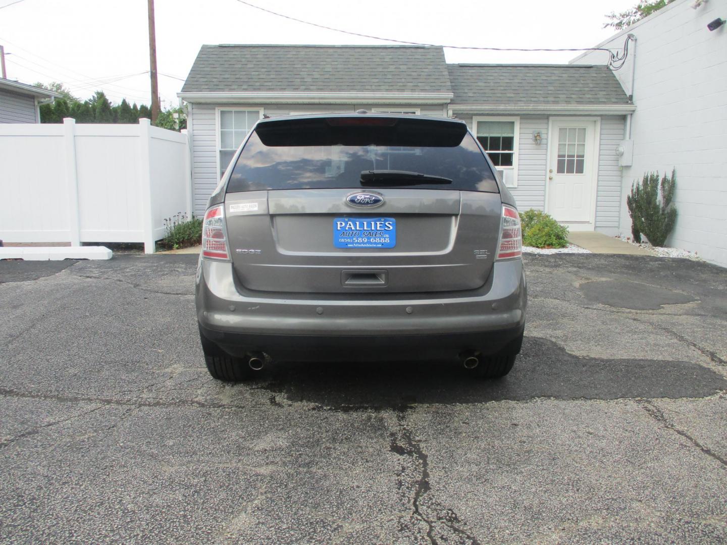 2010 Ford Edge SEL AWD (2FMDK4JC3AB) with an 3.5L V6 DOHC 24V engine, 6-Speed Automatic transmission, located at 540a Delsea Drive, Sewell, NJ, 08080, (856) 589-6888, 39.752560, -75.111206 - Photo#3