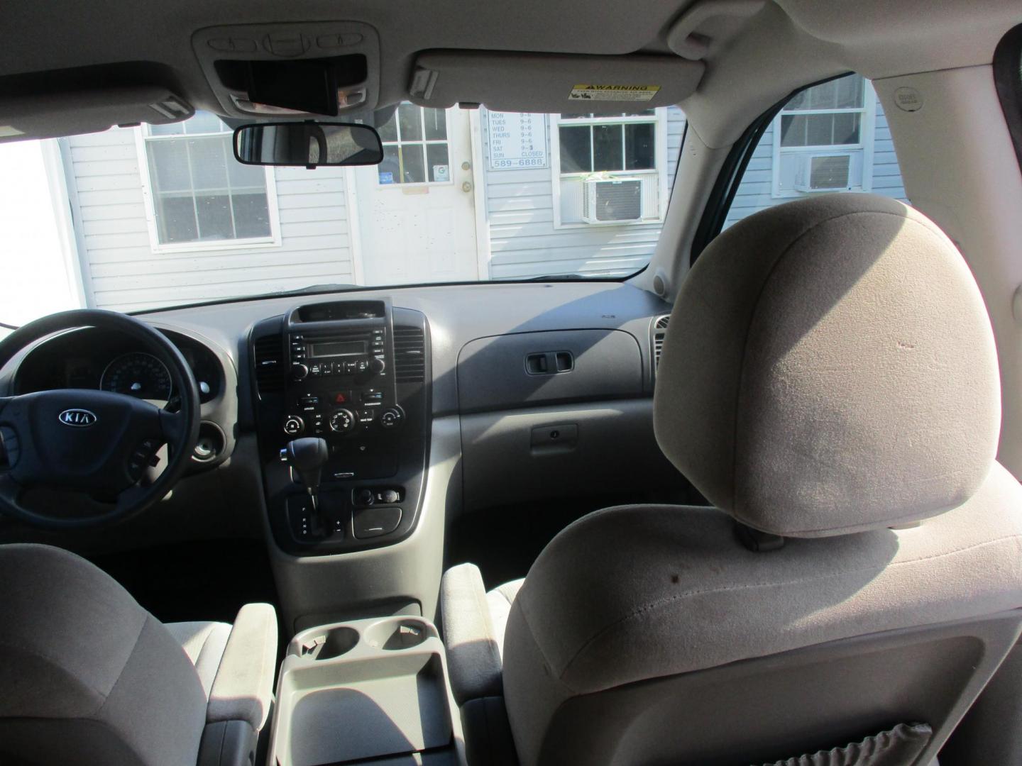 2008 Kia Sedona EX LWB (KNDMB233886) with an 3.8L V6 DOHC 24V engine, 5-Speed Automatic Overdrive transmission, located at 540a Delsea Drive, Sewell, NJ, 08080, (856) 589-6888, 39.752560, -75.111206 - Photo#27