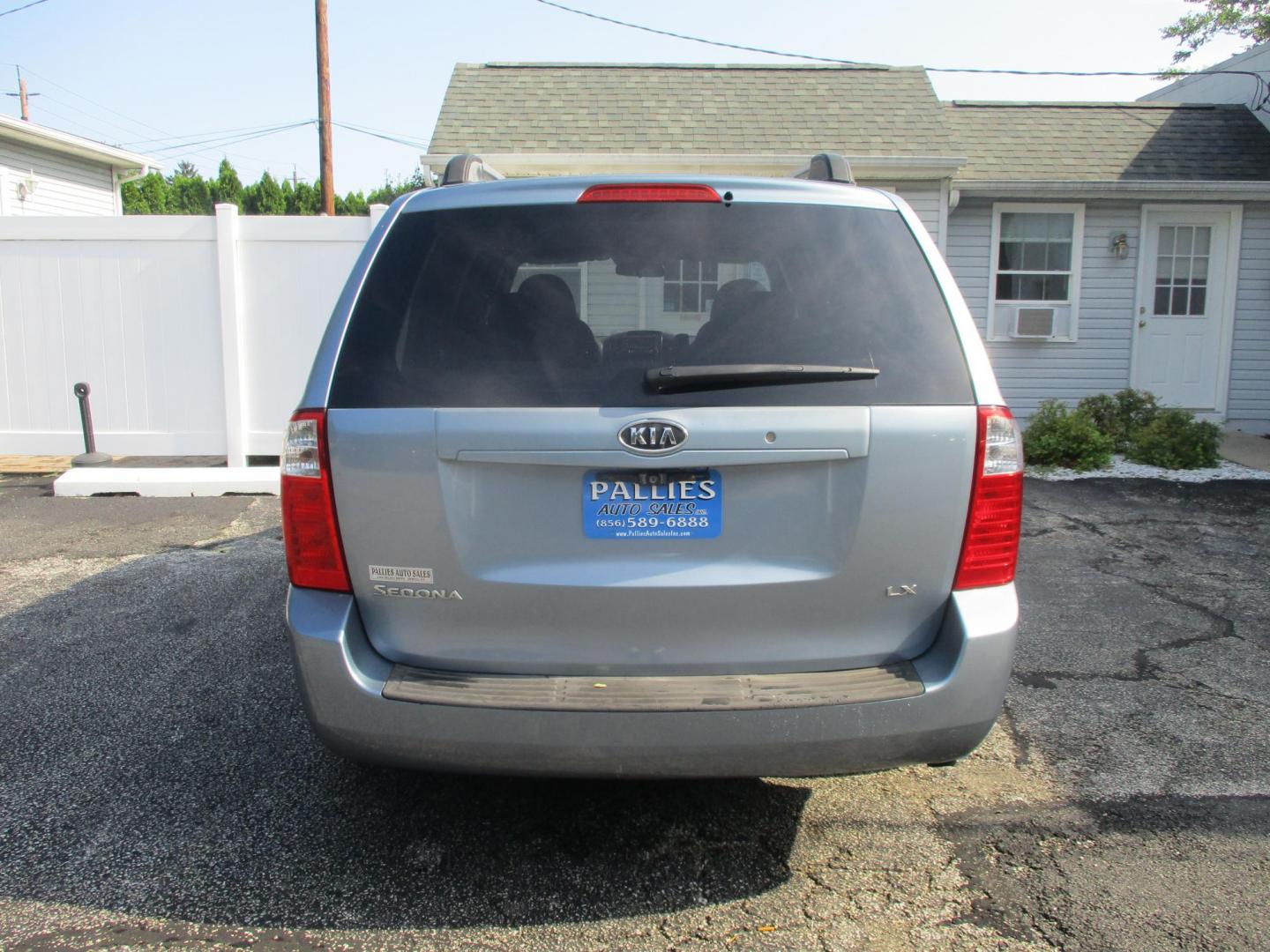 2008 Kia Sedona EX LWB (KNDMB233886) with an 3.8L V6 DOHC 24V engine, 5-Speed Automatic Overdrive transmission, located at 540a Delsea Drive, Sewell, NJ, 08080, (856) 589-6888, 39.752560, -75.111206 - Photo#7