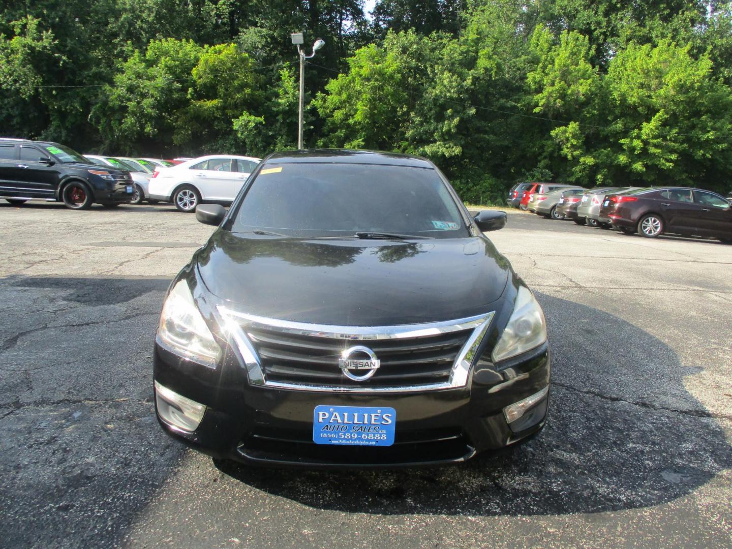 2014 Nissan Altima 2.5 SL (1N4AL3AP9EC) with an 2.5L L4 DOHC 16V engine, Continuously Variable Transmission transmission, located at 540a Delsea Drive, Sewell, NJ, 08080, (856) 589-6888, 39.752560, -75.111206 - Photo#10