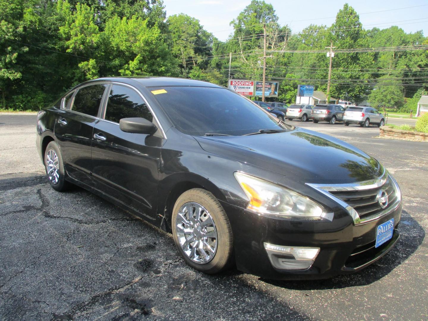 2014 Nissan Altima 2.5 SL (1N4AL3AP9EC) with an 2.5L L4 DOHC 16V engine, Continuously Variable Transmission transmission, located at 540a Delsea Drive, Sewell, NJ, 08080, (856) 589-6888, 39.752560, -75.111206 - Photo#9