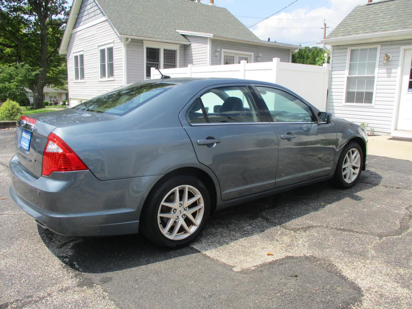 2012 Ford Fusion SEL (3FAHP0JA2CR) with an 2.5L L4 DOHC 16V engine, AUTOMATIC transmission, located at 540a Delsea Drive, Sewell, NJ, 08080, (856) 589-6888, 39.752560, -75.111206 - Photo#8