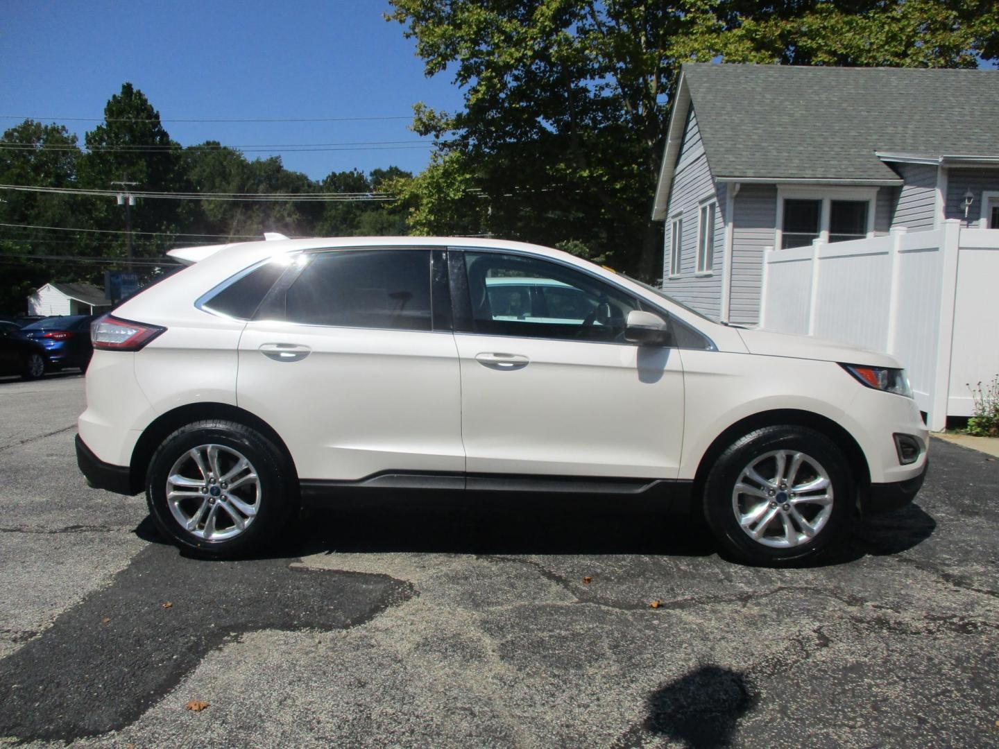 2016 Ford Edge SEL AWD (2FMPK4J81GB) with an 3.5L V6 DOHC 24V engine, 6A transmission, located at 540a Delsea Drive, Sewell, NJ, 08080, (856) 589-6888, 39.752560, -75.111206 - Photo#6