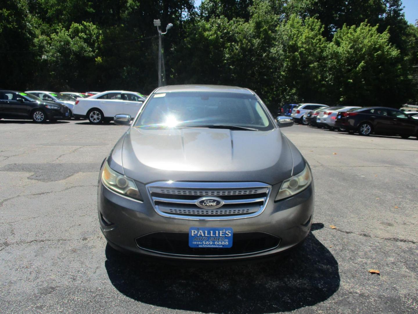 2011 Ford Taurus Limited FWD (1FAHP2FW1BG) with an 3.5L V6 DOHC 24V engine, 6-Speed Automatic transmission, located at 540a Delsea Drive, Sewell, NJ, 08080, (856) 589-6888, 39.752560, -75.111206 - Photo#11