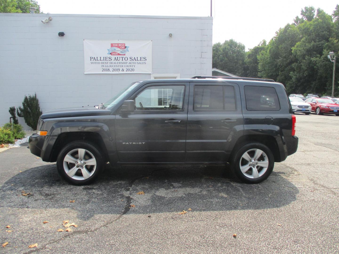 2014 Jeep Patriot Latitude 4WD (1C4NJRFB9ED) with an 2.4L L4 DOHC 16V engine, located at 540a Delsea Drive, Sewell, NJ, 08080, (856) 589-6888, 39.752560, -75.111206 - Photo#2