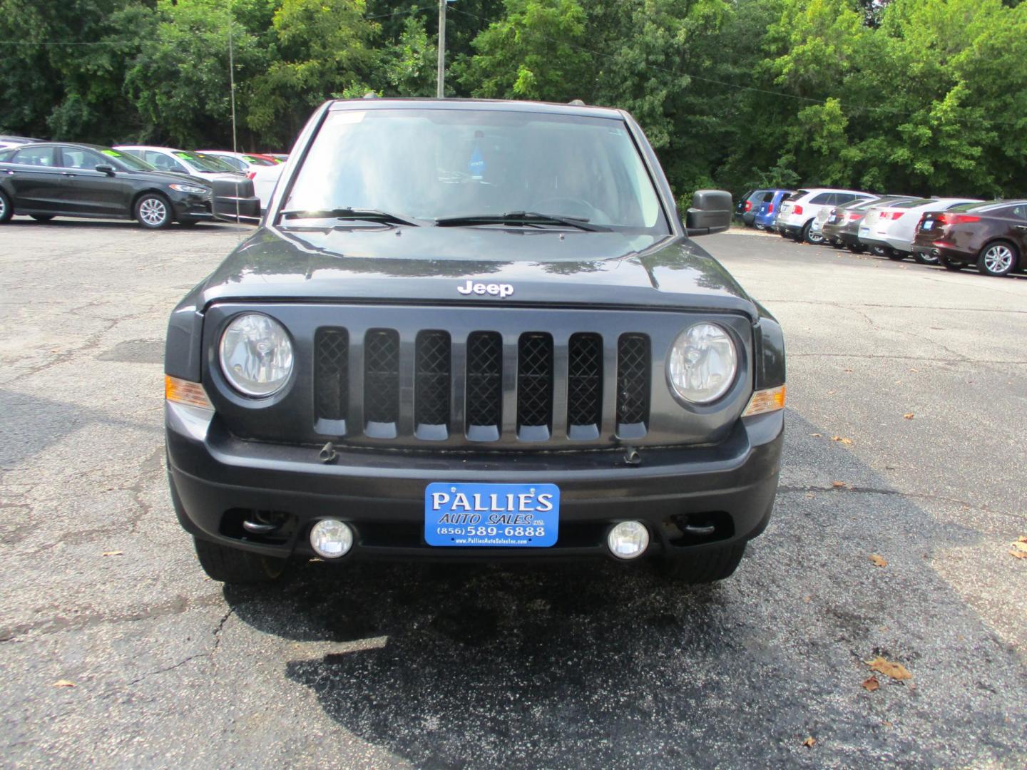 2014 Jeep Patriot Latitude 4WD (1C4NJRFB9ED) with an 2.4L L4 DOHC 16V engine, located at 540a Delsea Drive, Sewell, NJ, 08080, (856) 589-6888, 39.752560, -75.111206 - Photo#10