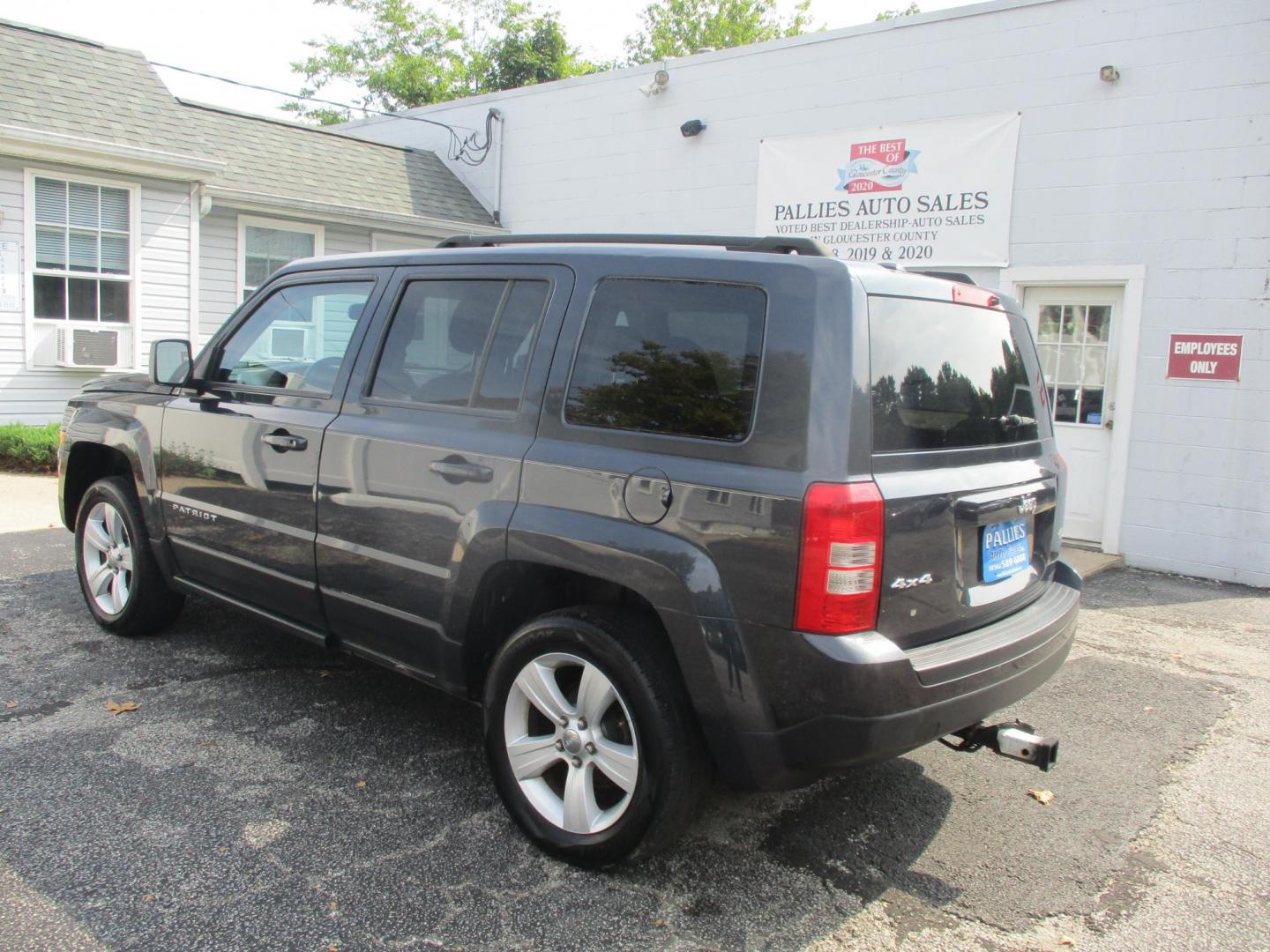 2014 Jeep Patriot Latitude 4WD (1C4NJRFB9ED) with an 2.4L L4 DOHC 16V engine, located at 540a Delsea Drive, Sewell, NJ, 08080, (856) 589-6888, 39.752560, -75.111206 - Photo#3