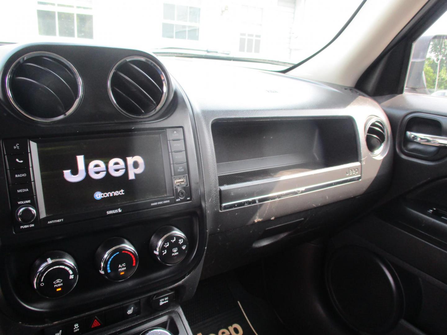 2014 Jeep Patriot Latitude 4WD (1C4NJRFB9ED) with an 2.4L L4 DOHC 16V engine, located at 540a Delsea Drive, Sewell, NJ, 08080, (856) 589-6888, 39.752560, -75.111206 - Photo#21