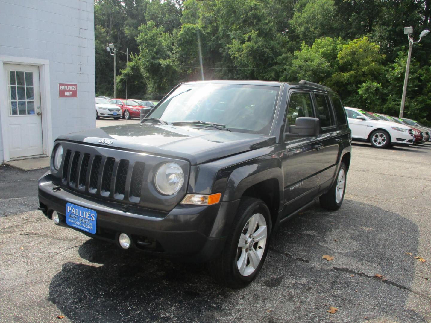 2014 Jeep Patriot Latitude 4WD (1C4NJRFB9ED) with an 2.4L L4 DOHC 16V engine, located at 540a Delsea Drive, Sewell, NJ, 08080, (856) 589-6888, 39.752560, -75.111206 - Photo#0