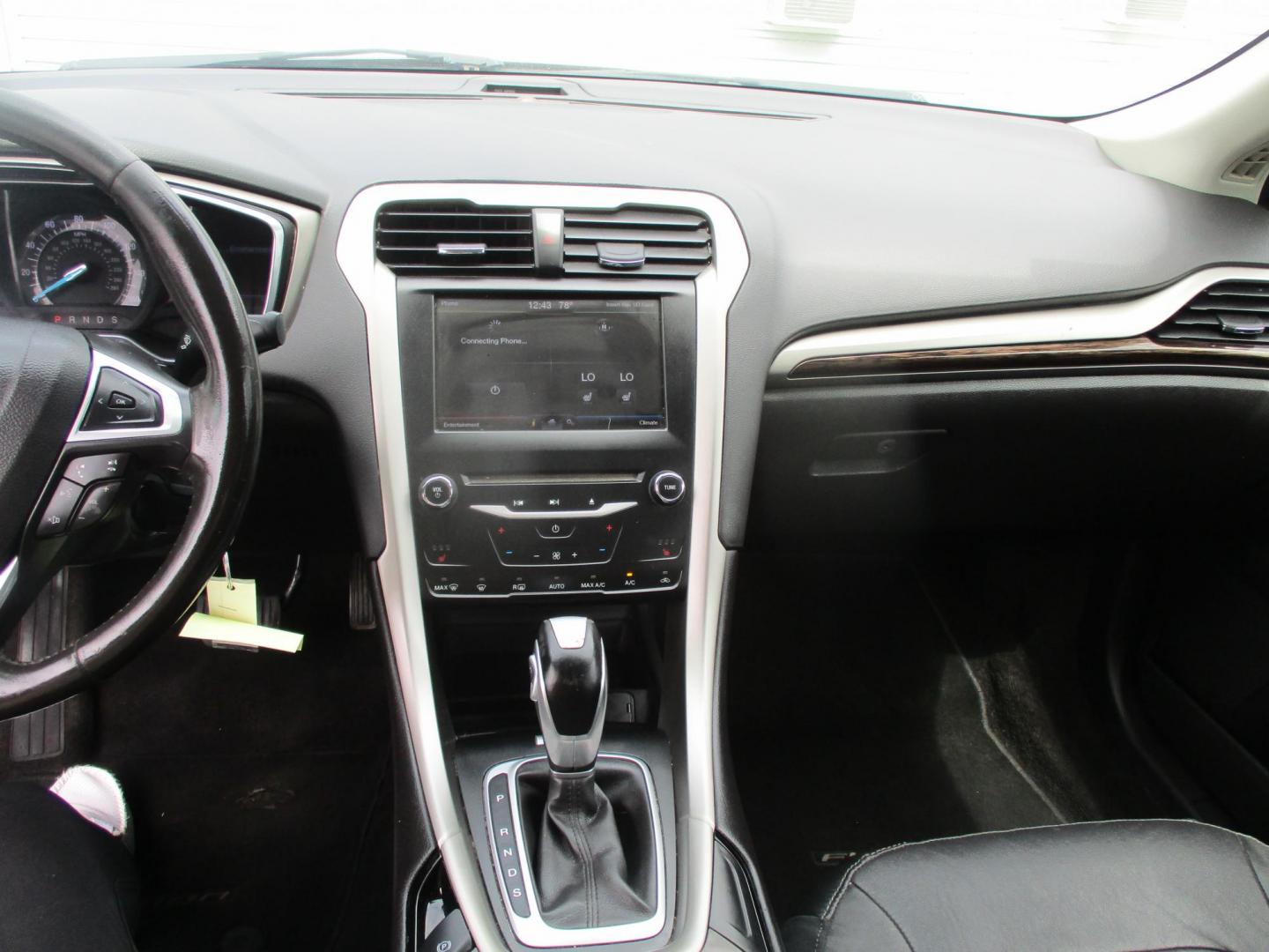 2014 BLACK Ford Fusion SE (3FA6P0HD0ER) with an 1.5L L4 DOHC 16V engine, located at 540a Delsea Drive, Sewell, NJ, 08080, (856) 589-6888, 39.752560, -75.111206 - Photo#4