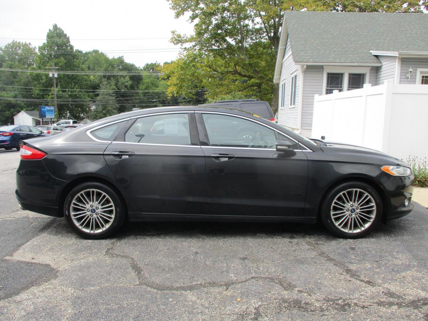 2014 BLACK Ford Fusion SE (3FA6P0HD0ER) with an 1.5L L4 DOHC 16V engine, located at 540a Delsea Drive, Sewell, NJ, 08080, (856) 589-6888, 39.752560, -75.111206 - Photo#22