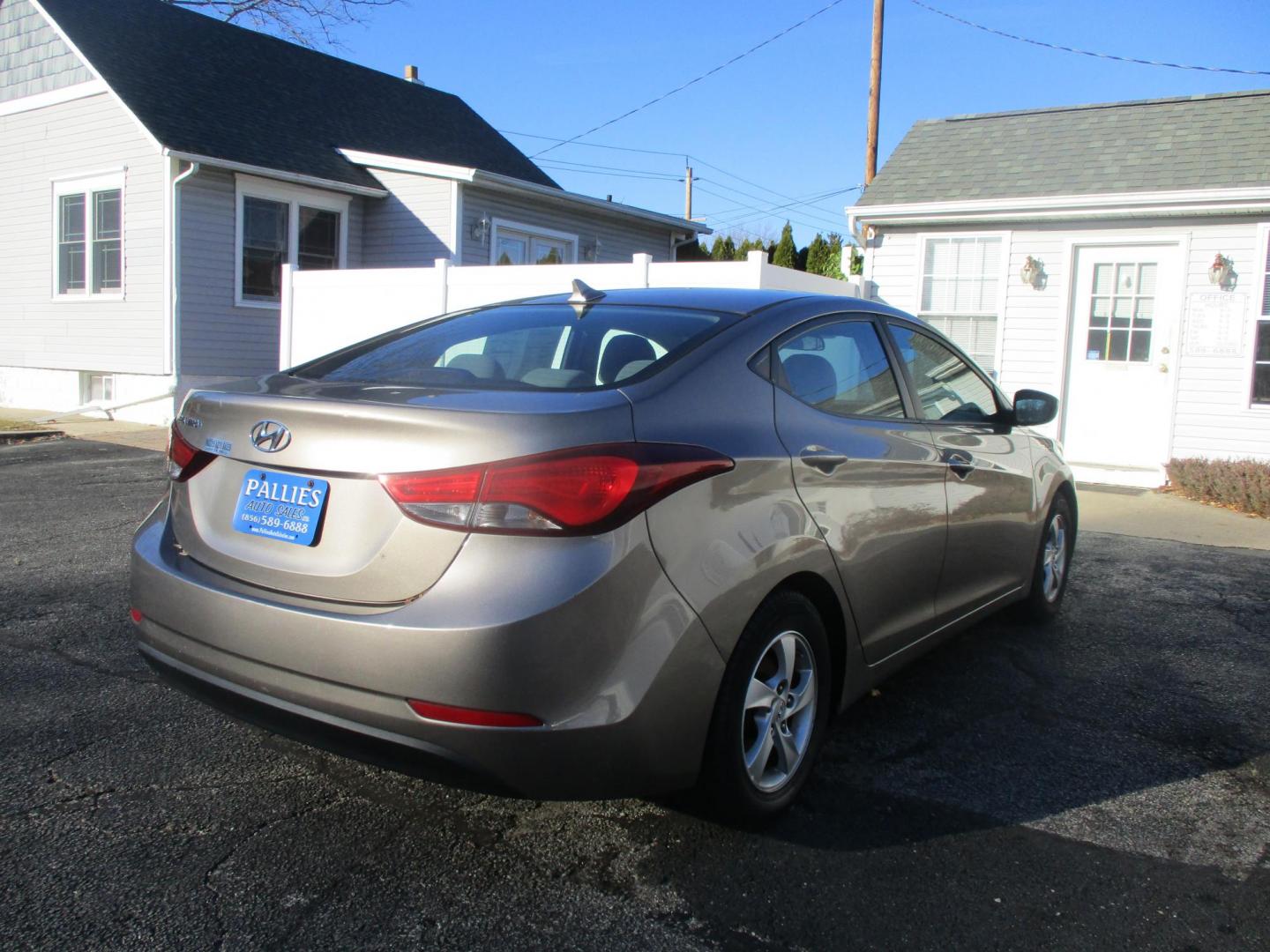 2015 GOLD Hyundai Elantra Limited (5NPDH4AE7FH) with an 1.8L L4 DOHC 16V engine, 6-Speed Automatic transmission, located at 540a Delsea Drive, Sewell, NJ, 08080, (856) 589-6888, 39.752560, -75.111206 - Photo#10