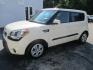 2013 WHITE Kia Soul Base (KNDJT2A57D7) with an 1.6L L4 DOHC 16V engine, 5-Speed Manual transmission, located at 540a Delsea Drive, Sewell, NJ, 08080, (856) 589-6888, 39.752560, -75.111206 - Photo#0