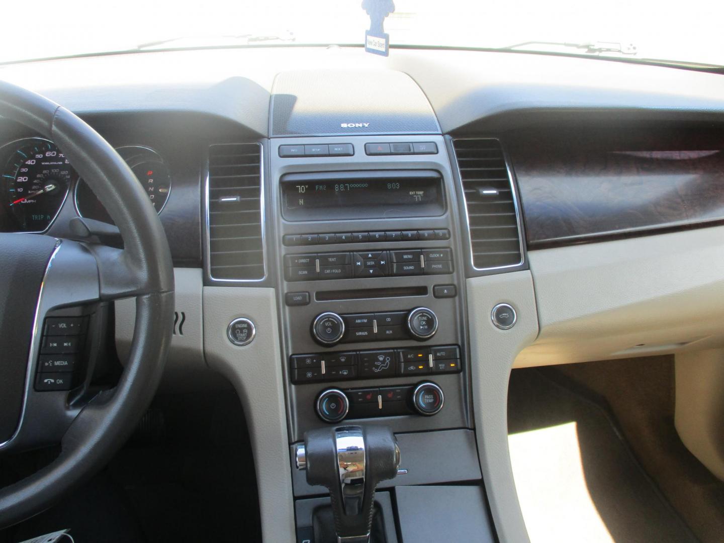 2012 WHITE Ford Taurus SEL FWD (1FAHP2EW3CG) with an 3.5L V6 DOHC 24V engine, 6-Speed Automatic transmission, located at 540a Delsea Drive, Sewell, NJ, 08080, (856) 589-6888, 39.752560, -75.111206 - Photo#19