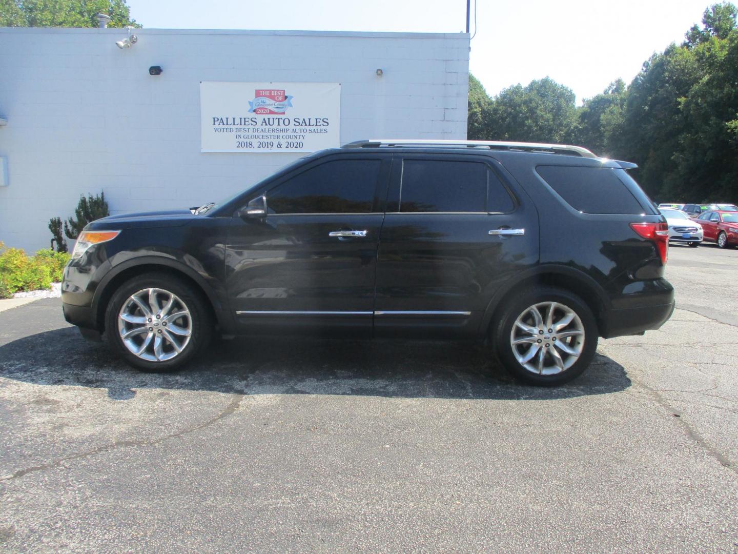 2015 BLACK Ford Explorer Limited 4WD (1FM5K8F82FG) with an 3.5L V6 DOHC 24V engine, 6-Speed Automatic transmission, located at 540a Delsea Drive, Sewell, NJ, 08080, (856) 589-6888, 39.752560, -75.111206 - Photo#1