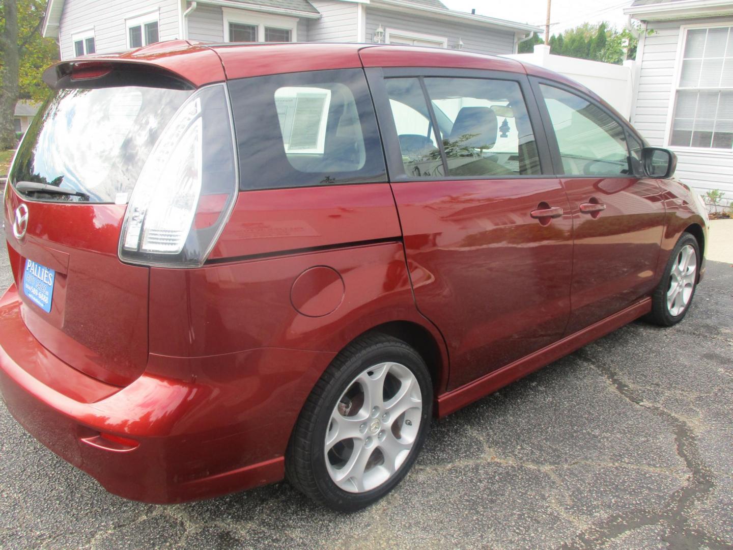 2010 RED Mazda MAZDA5 Grand Touring (JM1CR2WL5A0) with an 2.3L L4 DOHC 16V engine, AUTOMATIC transmission, located at 540a Delsea Drive, Sewell, NJ, 08080, (856) 589-6888, 39.752560, -75.111206 - Photo#10